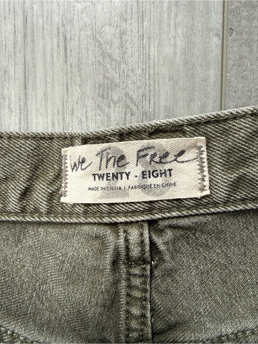 Free People We The Free Sequoia Distressed Denim Shorts Olive Green Size 28 - Picture 2 of 13